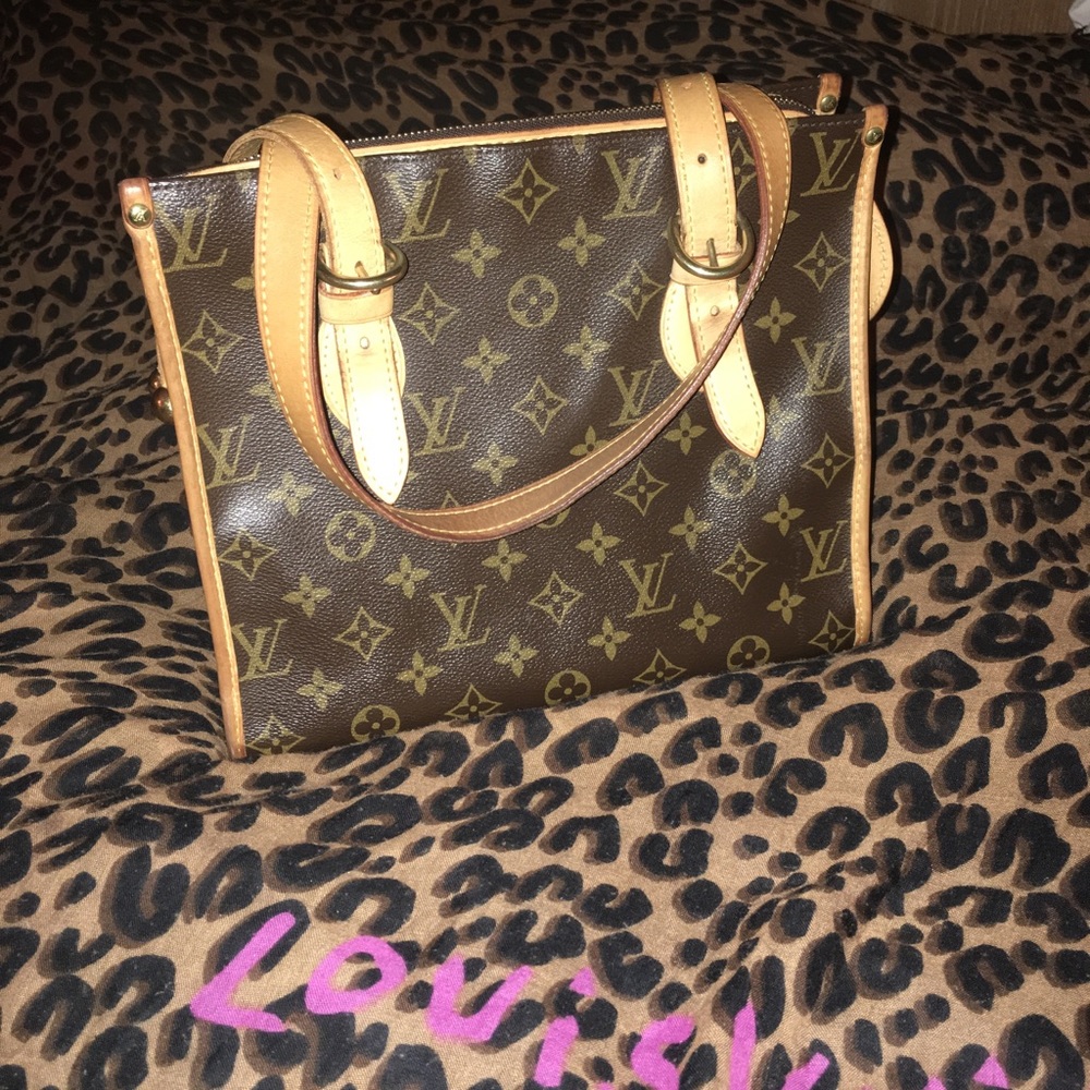 **SOLD** Louis Vuitton Popincourt Haut w/dust bag
